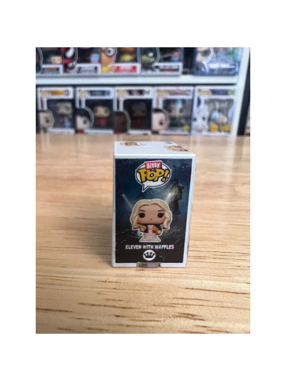 RARE CHASE BITTY Eleven w/ Waffles & Wig Stranger Things 1-Inch Funko Pop #421